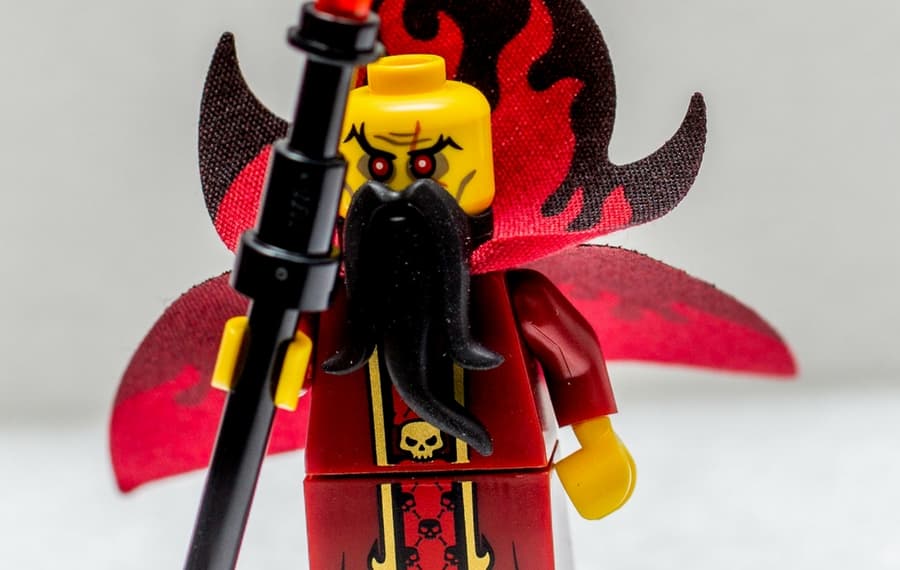 LEGO, evil wizard, zły czarnoksiężnik, zły lord, figurka, Dennis Amith, pyrkon