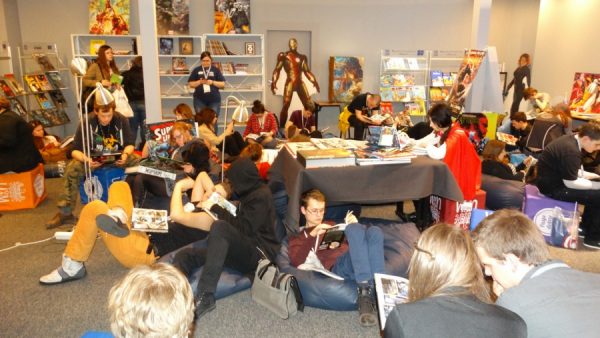 The Mobile Comic Book Reading Room, Obwoźna Czytelnia Komiksów, pyrkon, komiksy, marvel, DC, Iron Man, Hulk, Pyrkon
