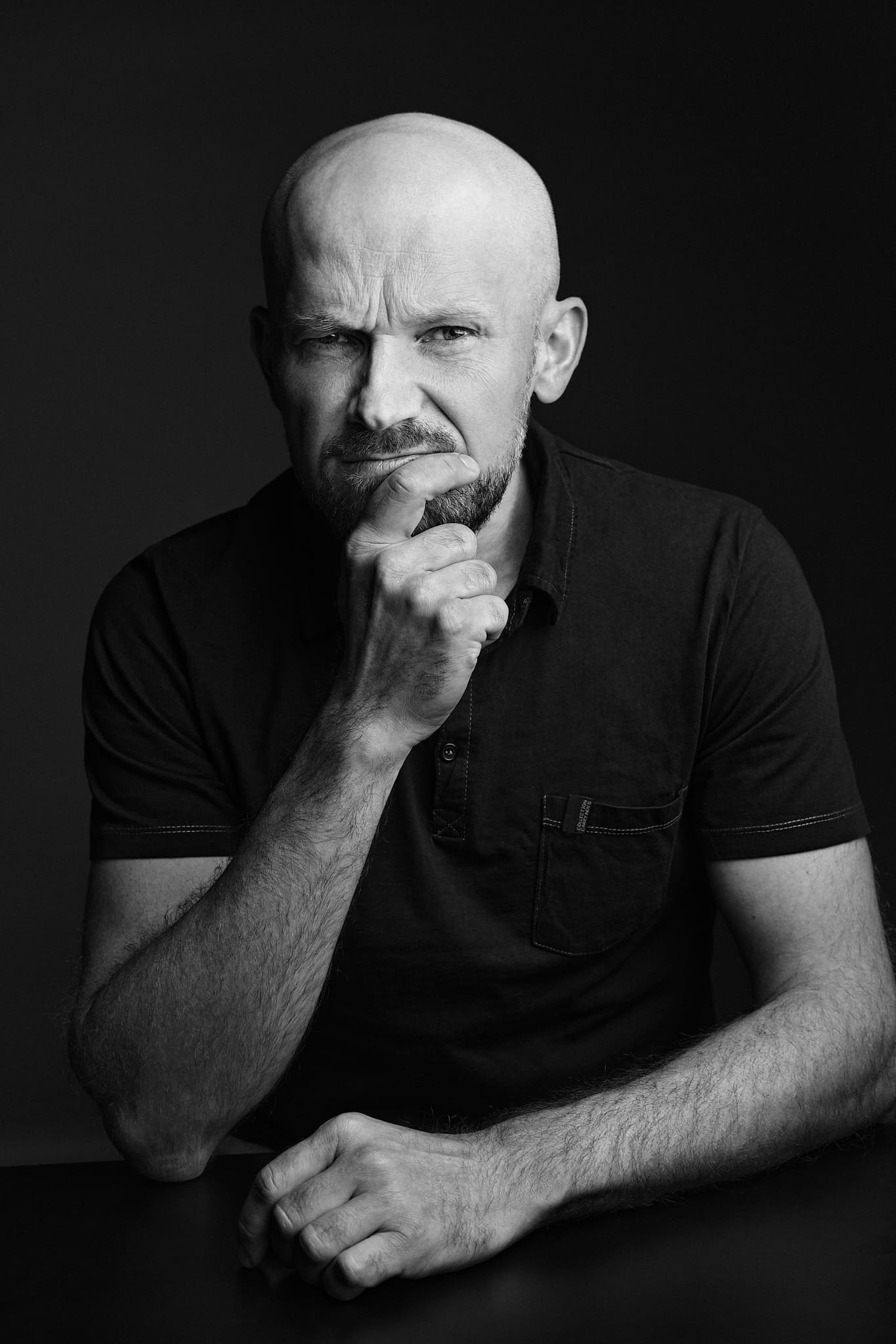 Tomasz Samojlik. Na co dzień naukowiec, a… na Pyrkonie gość dwóch Stref: Naukowej oraz Komiksowej! 