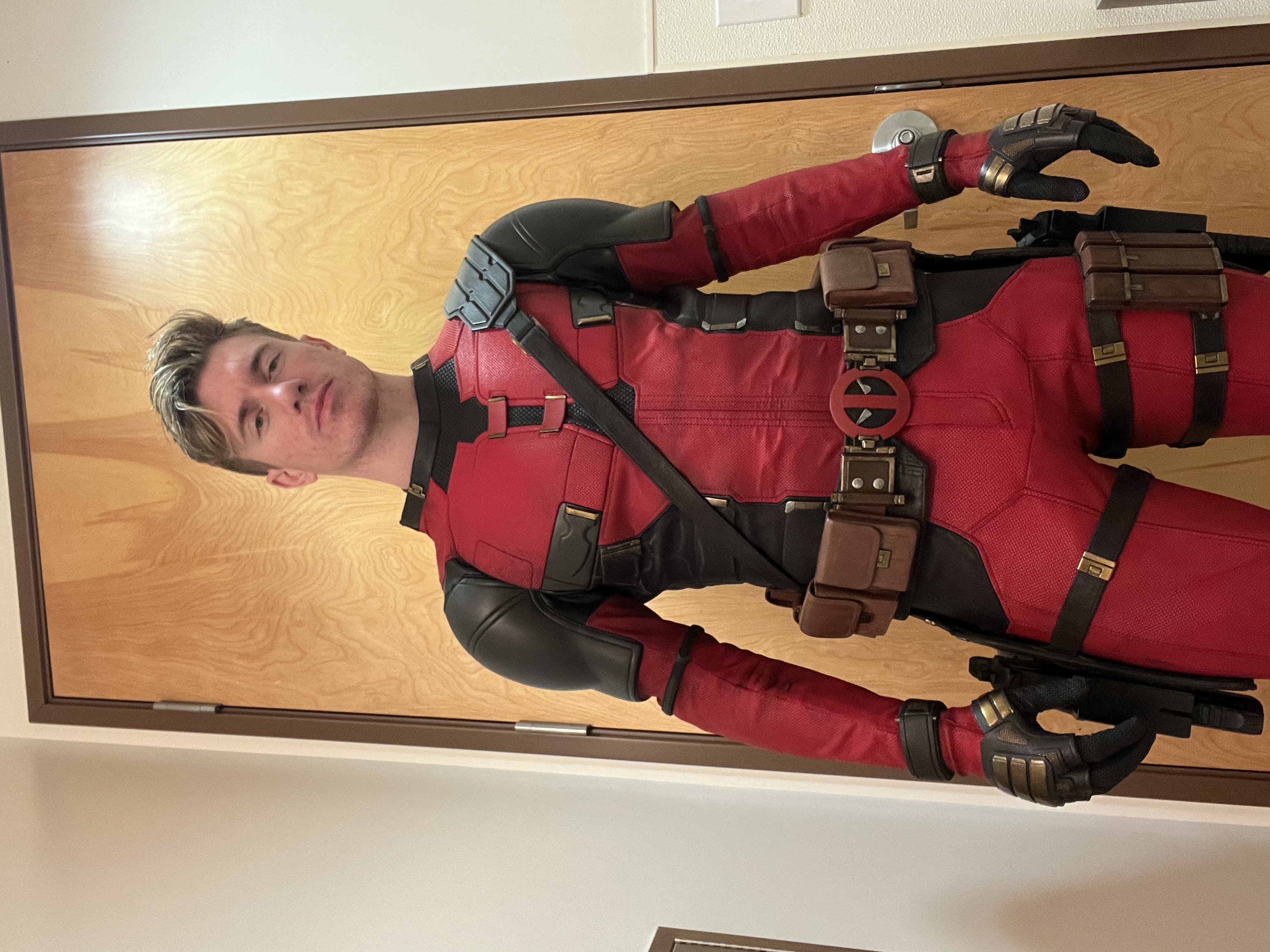 Taniec, scena i czerwień – Nick Pauley w Strefie Warsztatowej