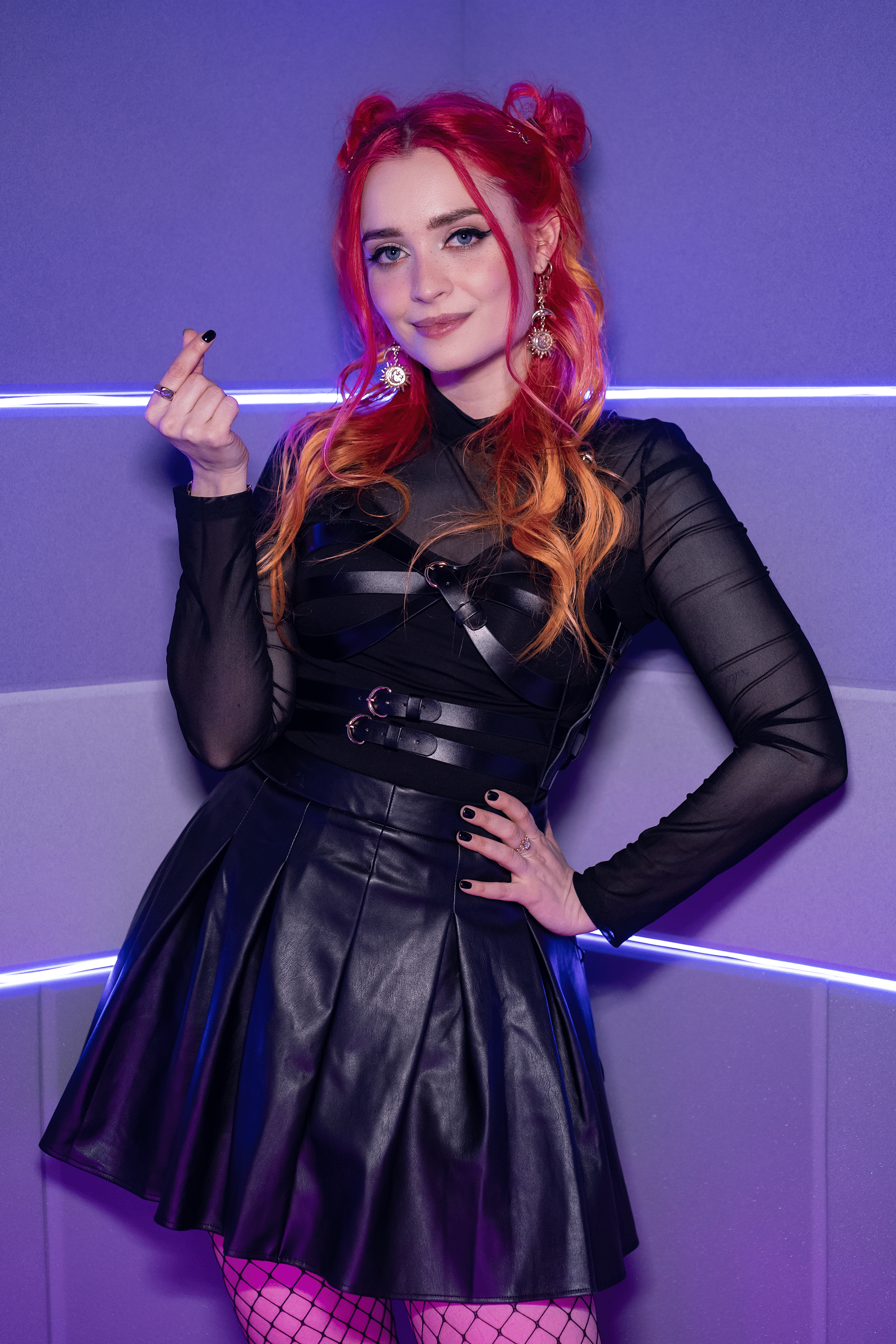 Wønder zaśpiewa na Maskaradzie!