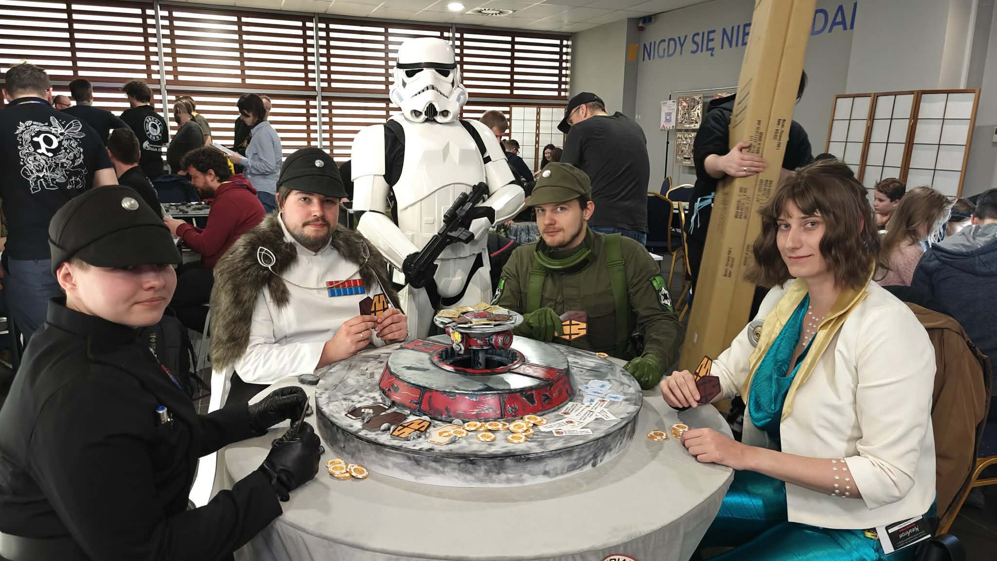 KOMUNIKAT DOWÓDZTWA SEKTORA: Imperialna Liga Sabacca rozpoczyna rozgrywki w Strefie Star Wars